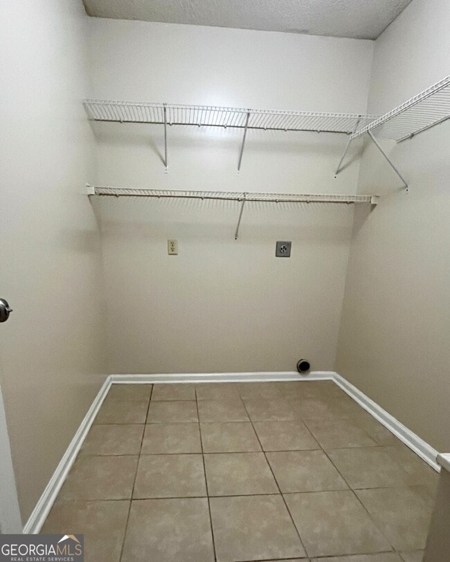 Building Photo - 167 Talbot Ct