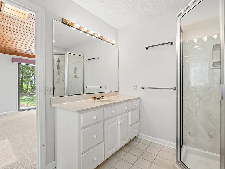 Building Photo - 149 Old Cedar Loop