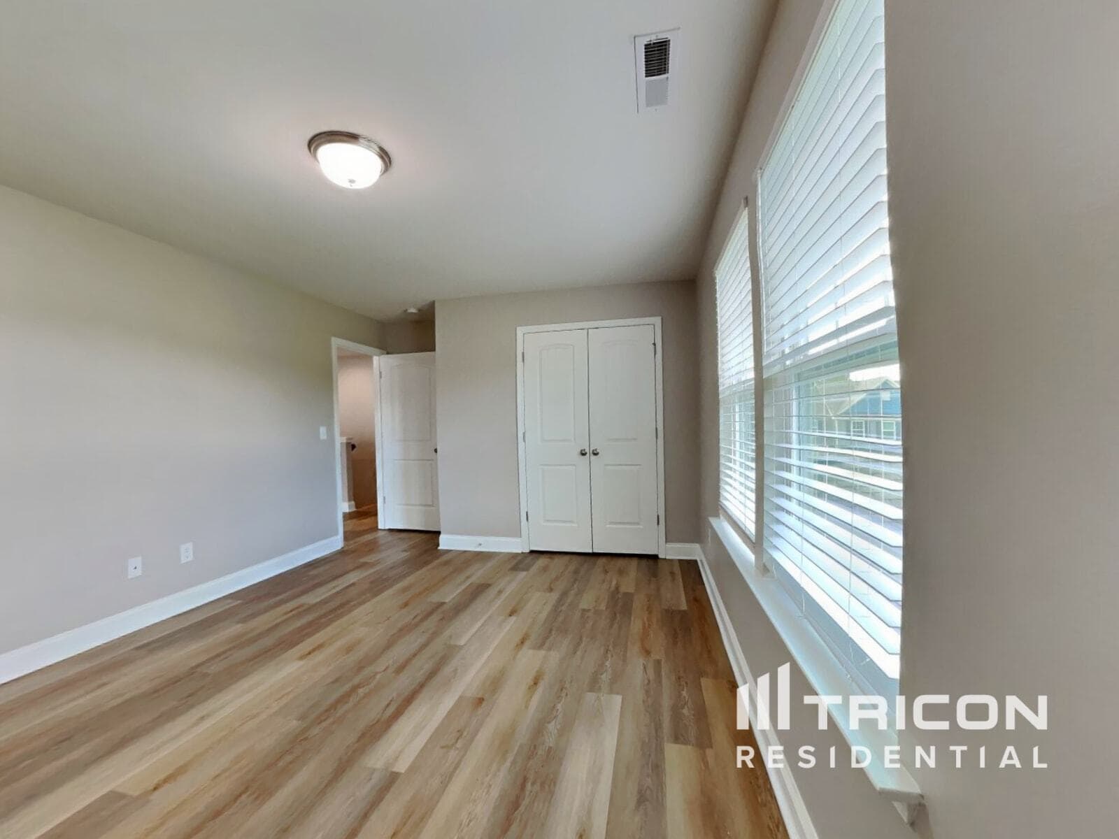 Building Photo - 50 Gallery Park Dr