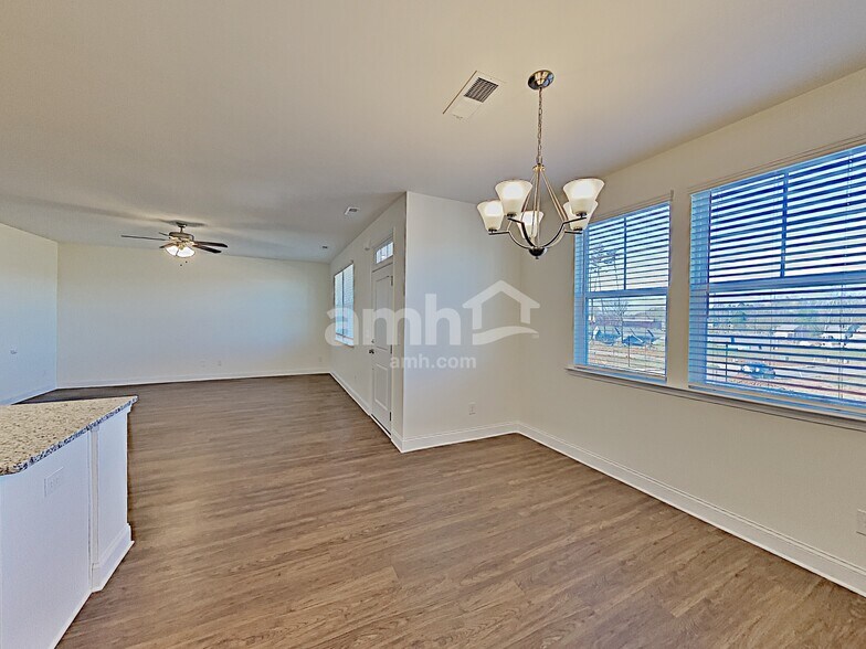 Building Photo - 2329 Campbell Cove Ct
