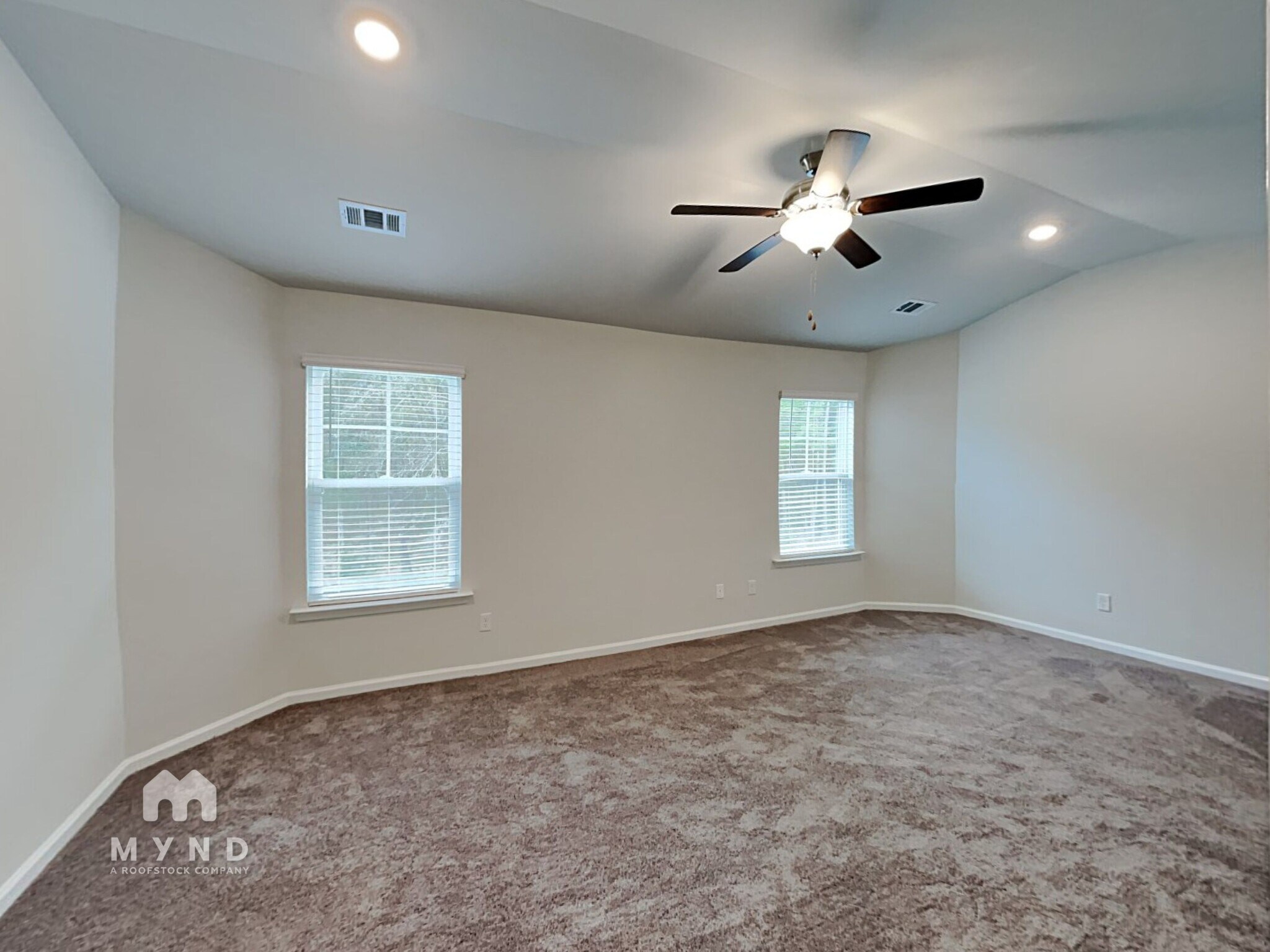 Building Photo - 34 Brown Thrasher Ct
