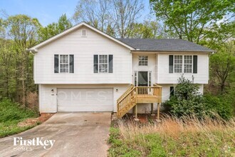 Building Photo - 1074 Bridle Creek Dr