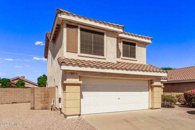 Building Photo - 3224 E Escuda Rd