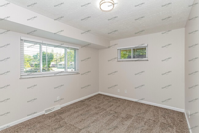 Building Photo - 7857 Tucson Ct