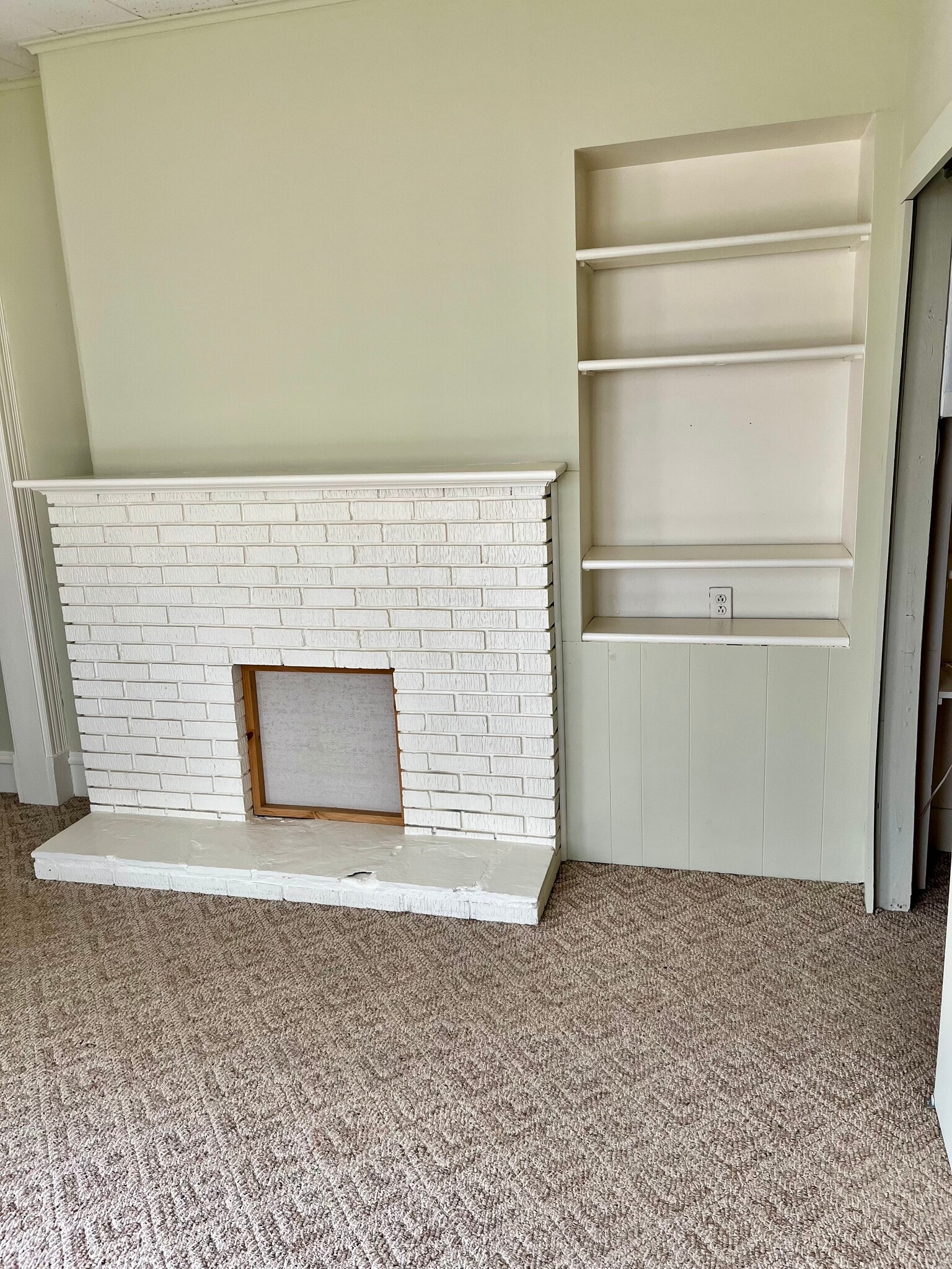 Bedroom with shelving - 114 Buell St