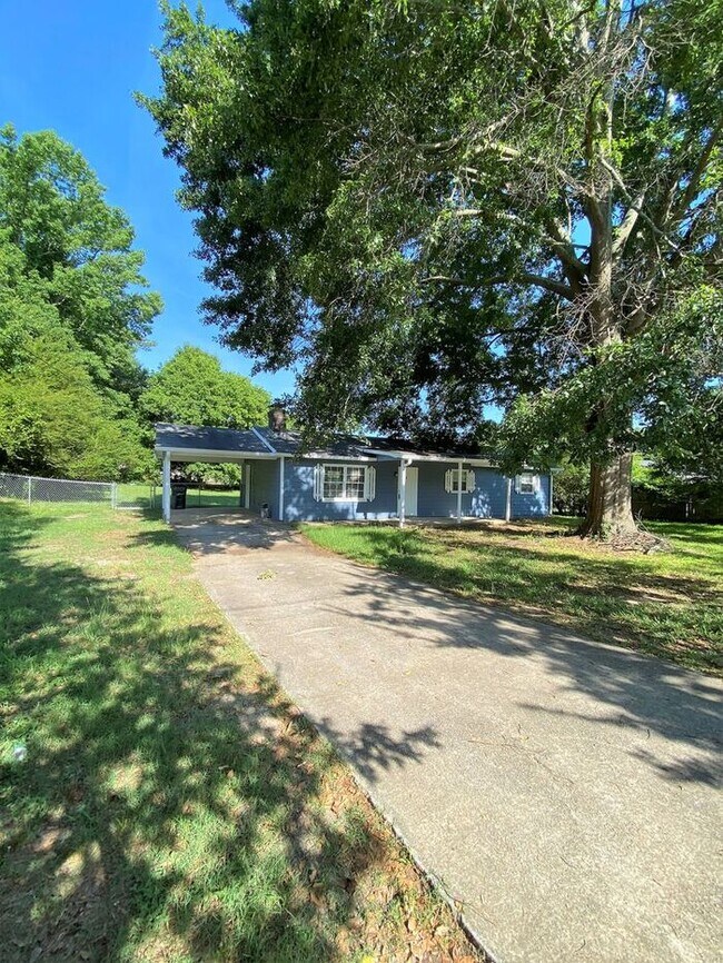 Stepless Ranch in Hiram! 495 Valerie Cir Hiram GA 30141 Apartment