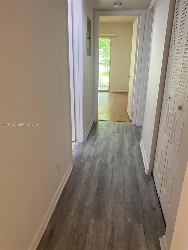 Building Photo - 13255 SW 9th Ct