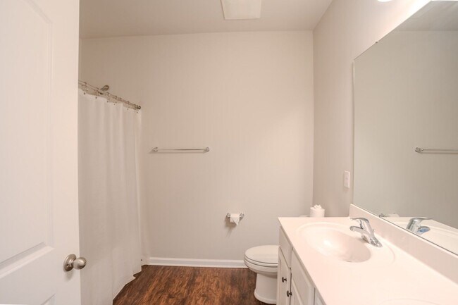 Building Photo - 14145 Lannister Ln