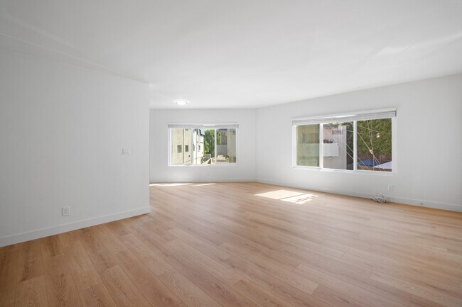 Building Photo - 3624 Faris Dr