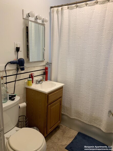 Building Photo - 88 Washington St