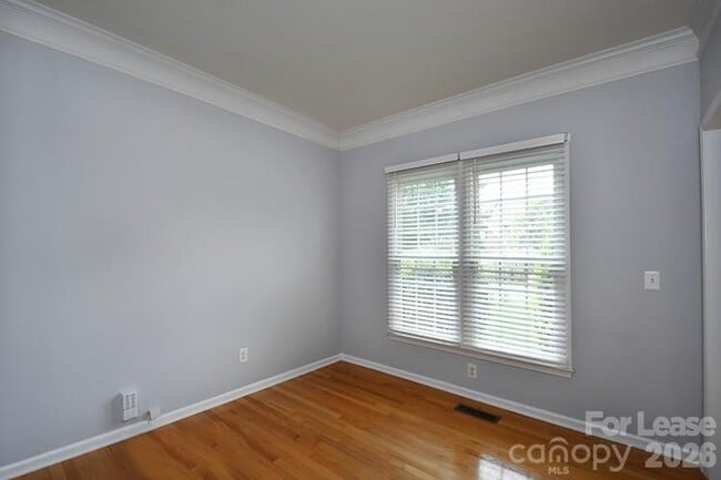 Building Photo - 10402 Friarsgate Rd