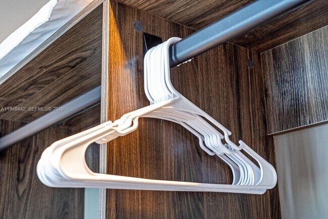 Building Photo - 159 NE 6th St