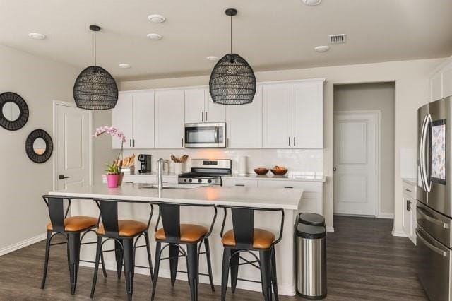 Building Photo - 495 Sweet Ln