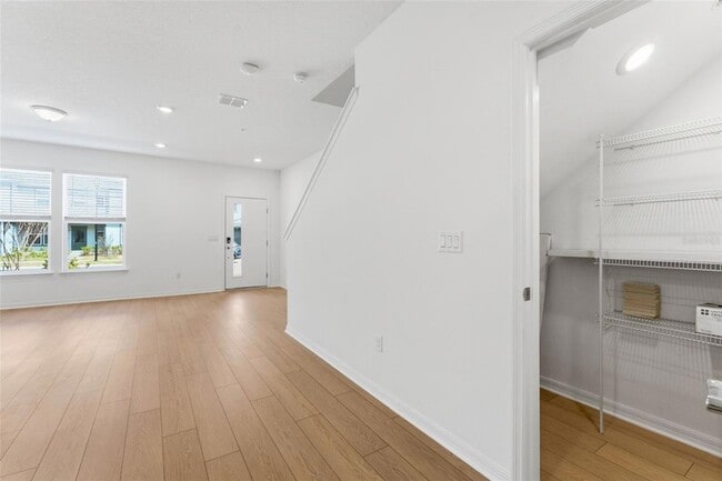 Building Photo - 11318 Nona Sound St