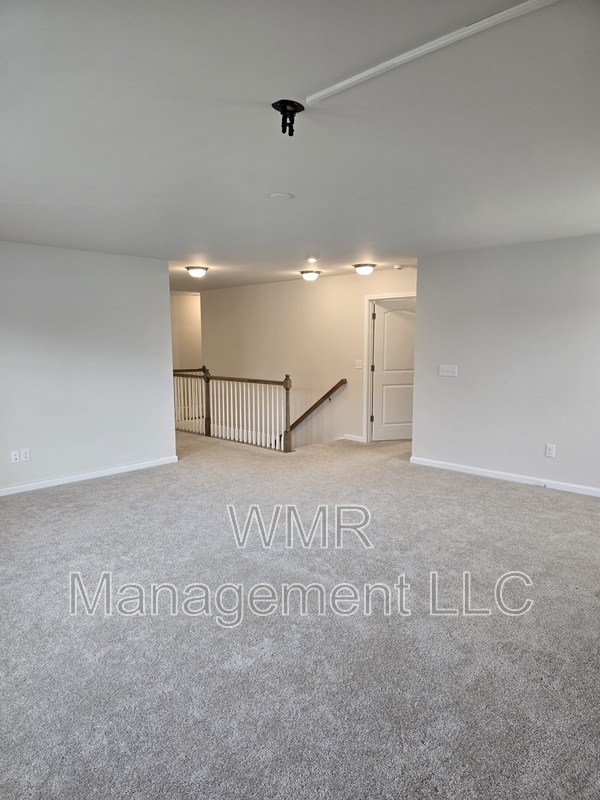 Building Photo - 1119 Bellshill Dr