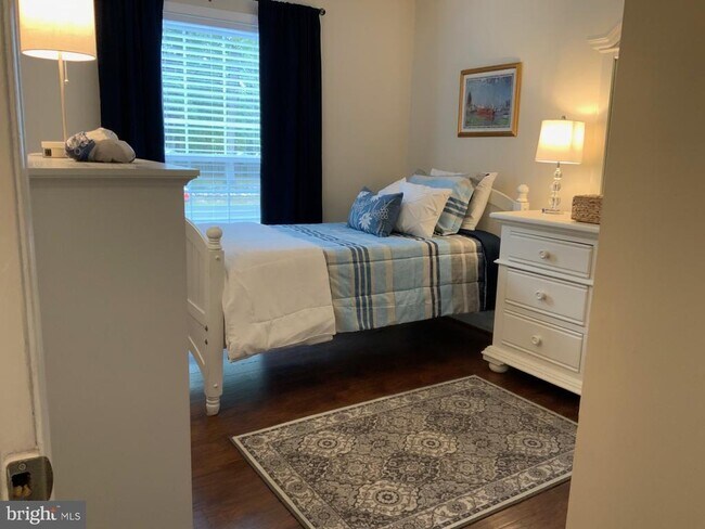 Building Photo - 206 Pleasants Dr