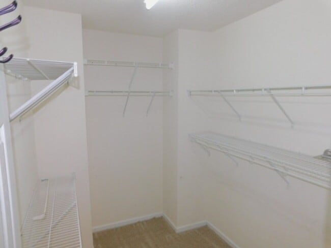 Building Photo - Wonderful 3br/2.5ba TH in excellent Apex location! One car garage! Available February 1st!