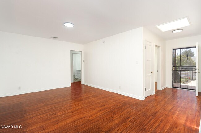 Building Photo - 13951 Terra Bella St