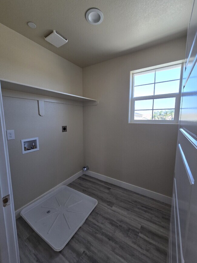Building Photo - Welcome to an exquisite sanctuary of comfo...