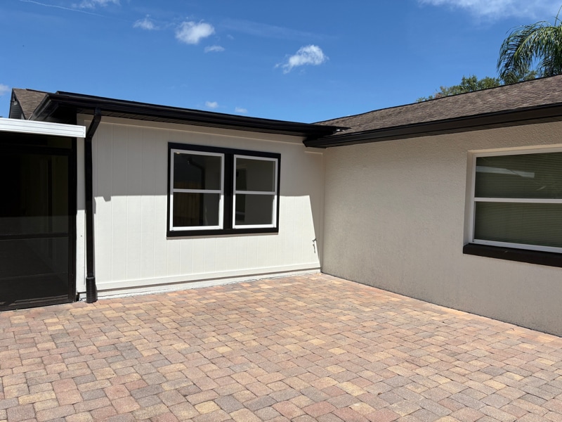 Building Photo - 668 Riverwoods Cir