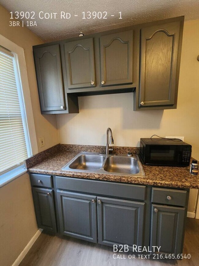 Building Photo - 13902 Coit Rd