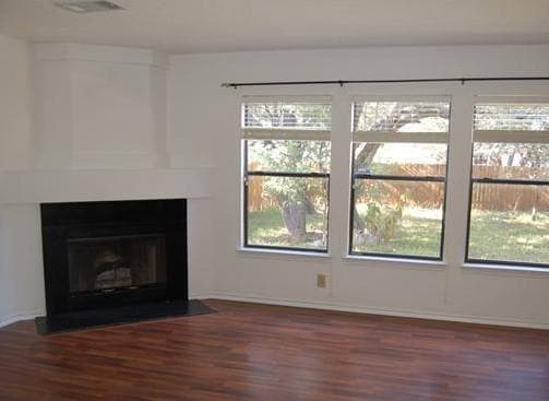 Building Photo - 1403 Bullhill Cove