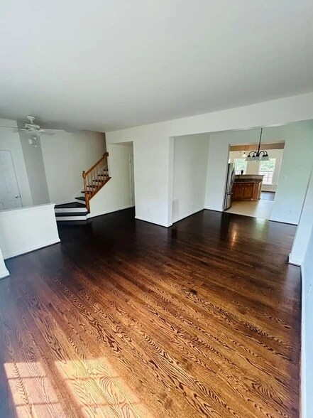 Building Photo - 3209 Friars Walk Ln