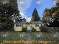 Building Photo - Cute as a button! Two blocks from WOU and Historical downtown Monmouth!