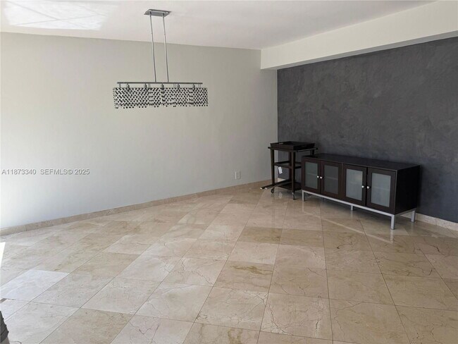 Building Photo - 2777 NE 165th Terrace