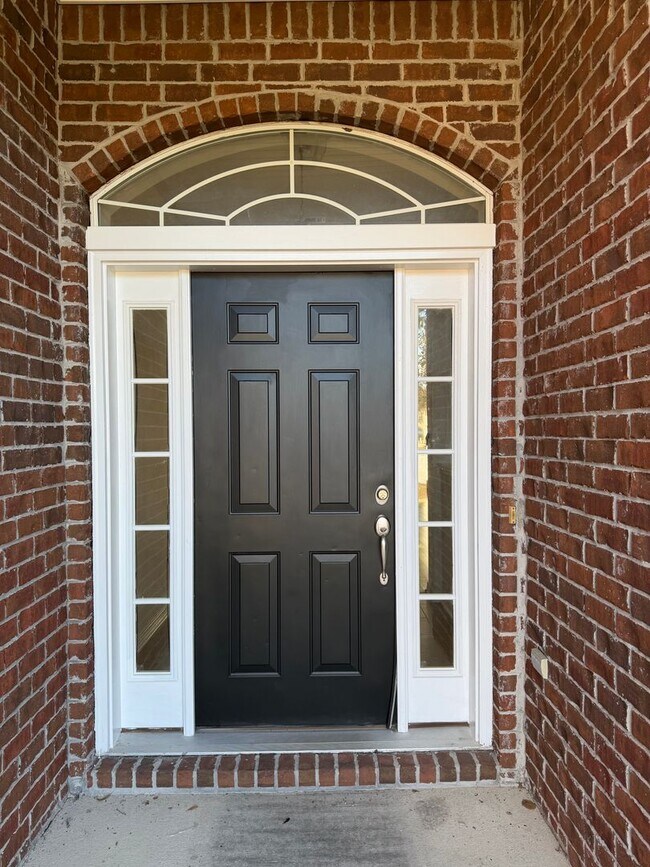 Building Photo - Beautiful 4 Bedroom In Niceville!