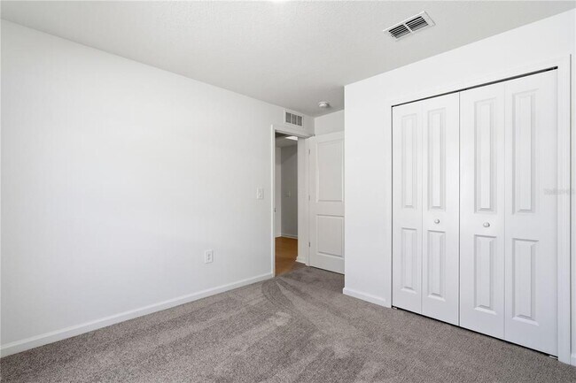 Building Photo - 5662 Portico Pl