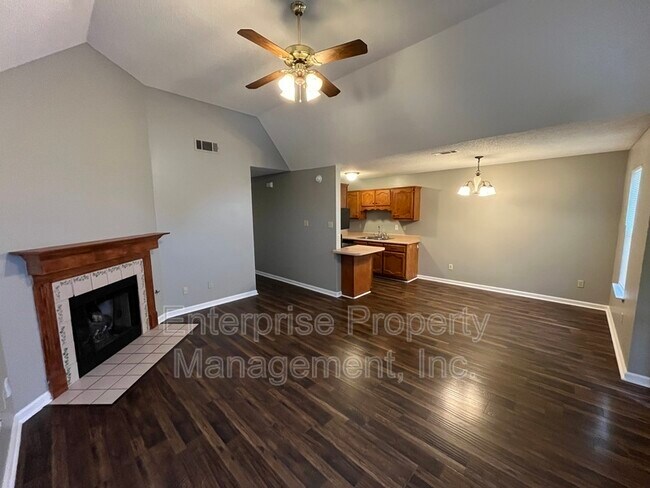 Building Photo - 1744 Camille Way