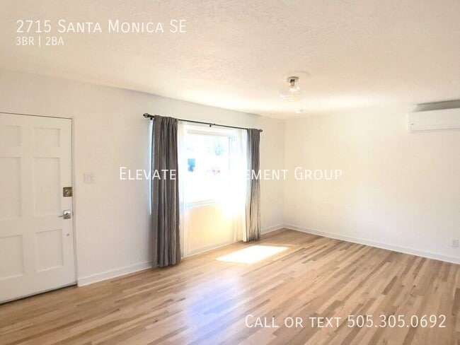 Building Photo - 2715 Santa Monica Ave SE