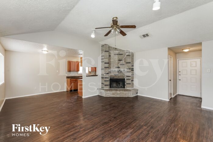 Building Photo - 13526 Hampton Falls Dr
