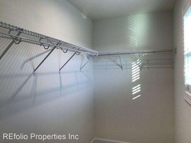 Building Photo - 4 br, 3 bath House - 2113 McKenzie Ridge Lane
