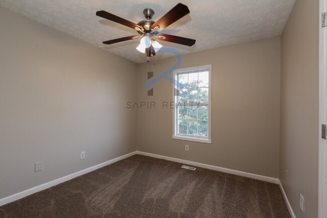 Building Photo - LIMITED-TIME OFFER! Apply today with NO APPLICATION FEE! Terms apply. Call (678) 487-7896, Option...