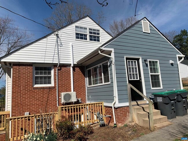 Building Photo - 506 Hanover St