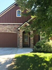 Building Photo - Beautiful home in Eagles Shadowridge subdivision