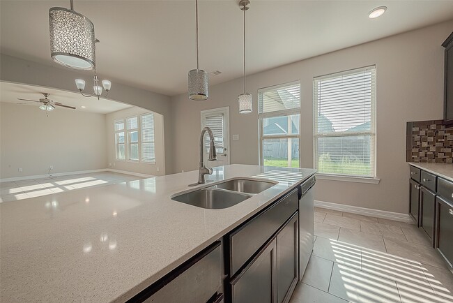 Building Photo - 223 Sintra Lk Wy