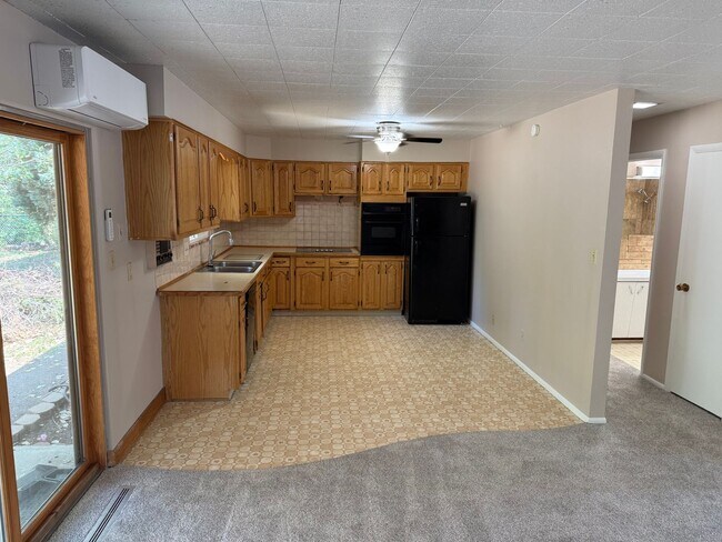 Building Photo - Spacious 2-Bed Home Packed With Comfort and Upgrades