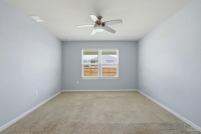Building Photo - 5598 Guinevere Ln