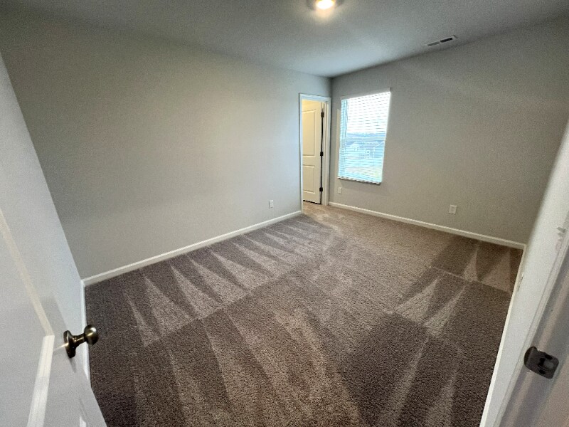 Building Photo - 5303 Spicewood Lk Dr