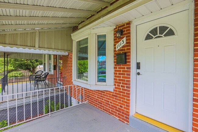 Building Photo - 1113 N Marlyn Ave