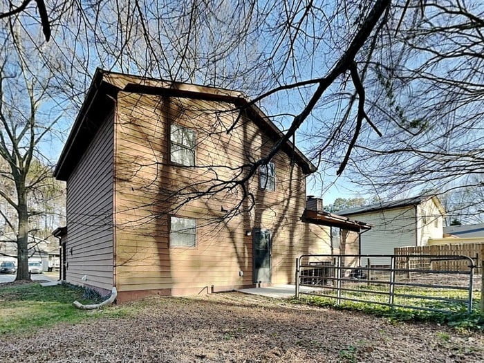 Building Photo - 7319 Exeter Ct