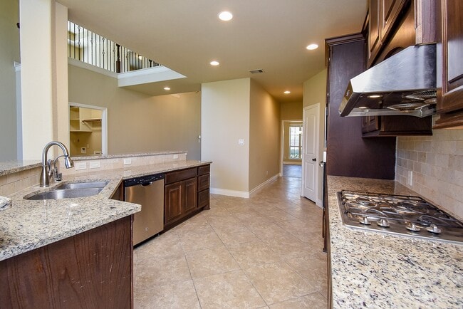 Building Photo - 2530 River Ridge