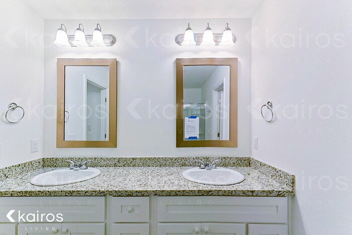 Building Photo - 11365 Camden Ct Cir