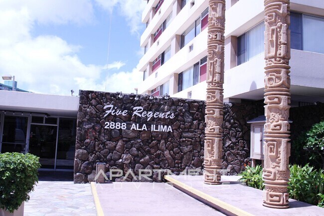 Building Photo - Five Regents Condominium