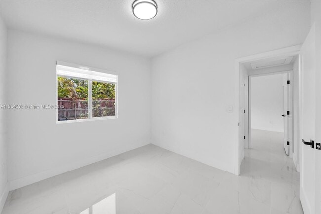 Building Photo - 20747 NW 41st Ave