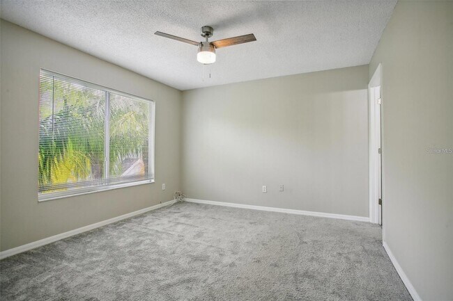 Building Photo - 18181 Paradise Point Dr