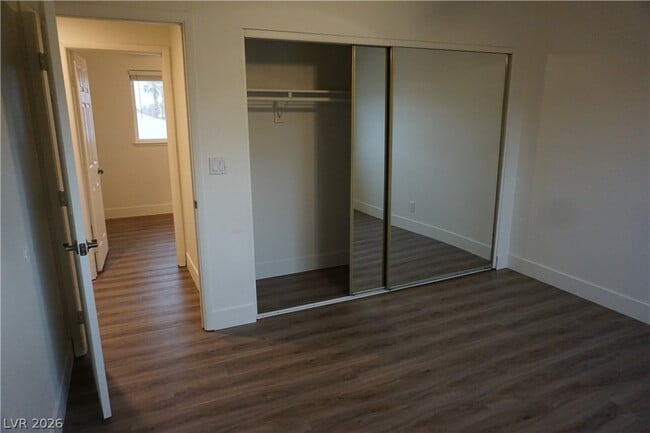 Building Photo - 6644 Silverstream Ave